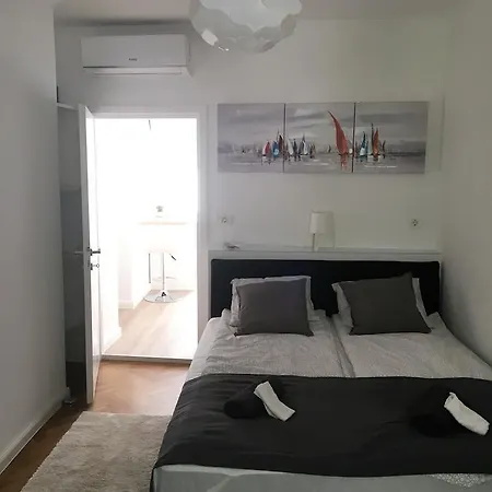 Apartmani Sb 42 Zagabria Esterno foto