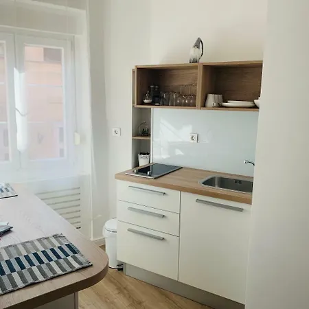 Apartmani Sb 42 Zagabria Esterno foto