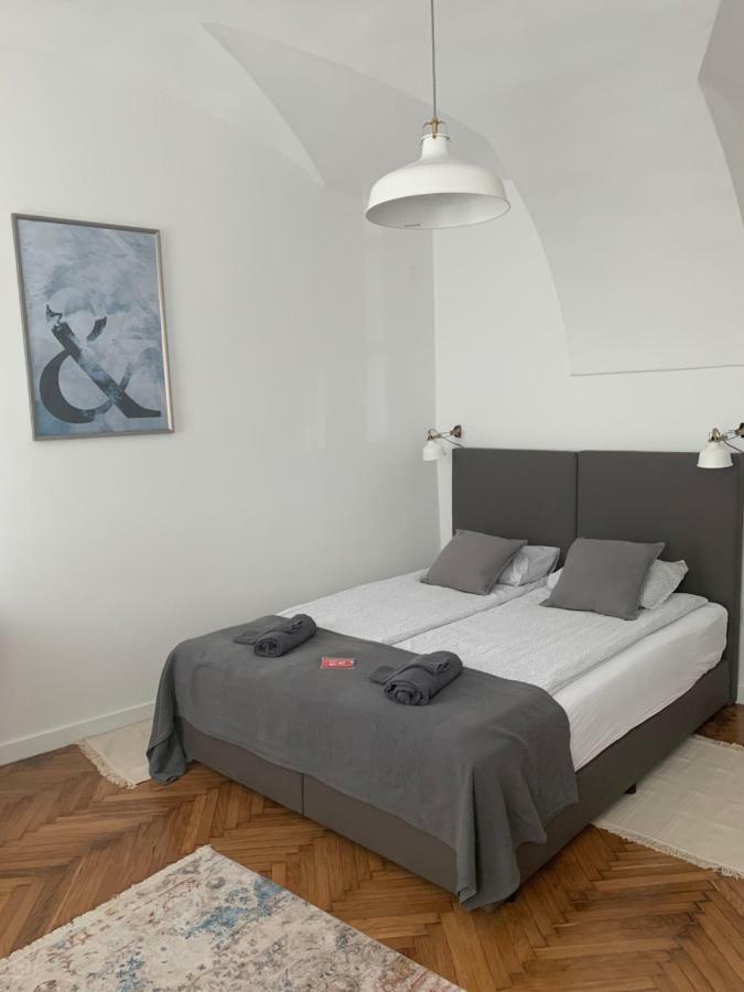 Sb 42 * Zagreb